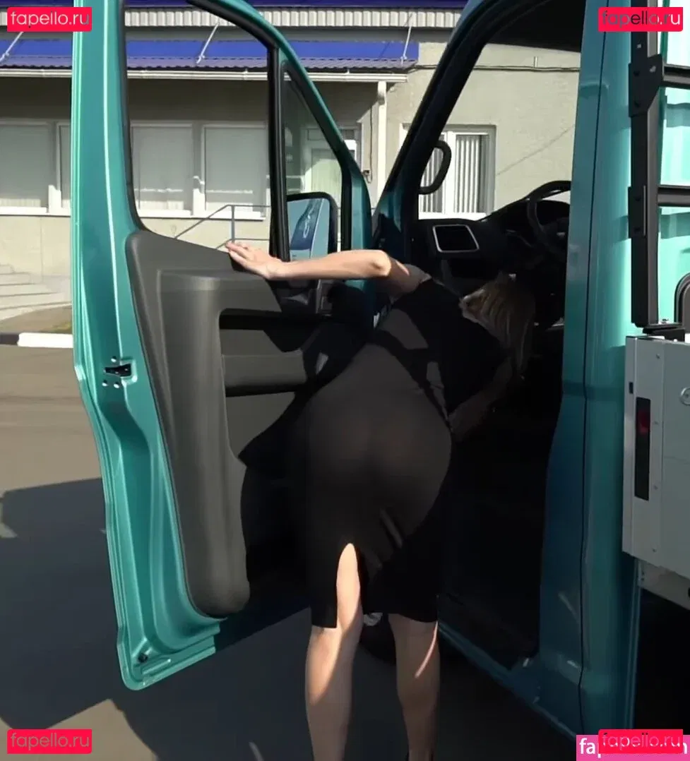 Lisa Rulit Onlyfans Photo Gallery 