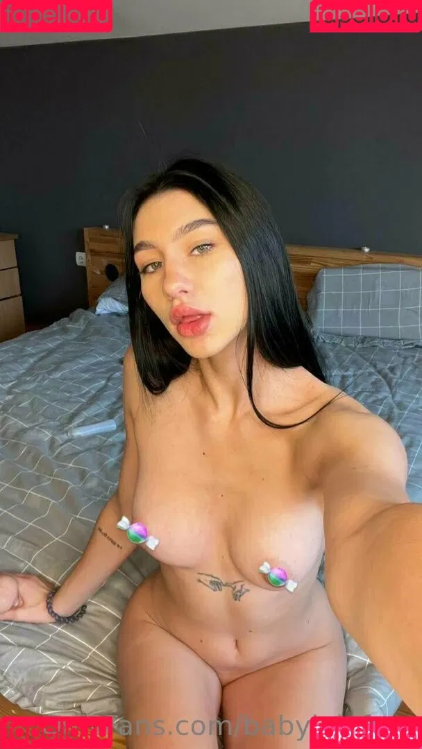 babylolafree Onlyfans Photo Gallery 