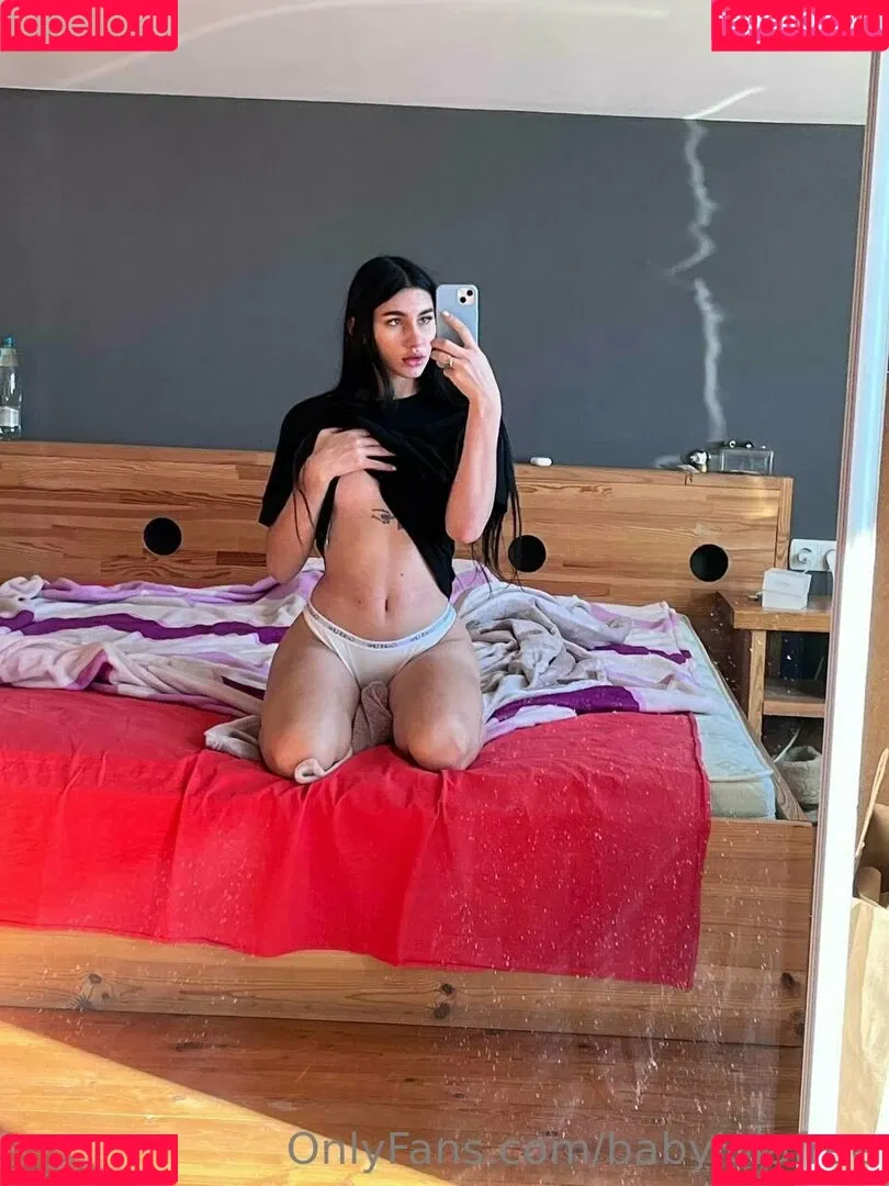 babylolafree Onlyfans Photo Gallery 