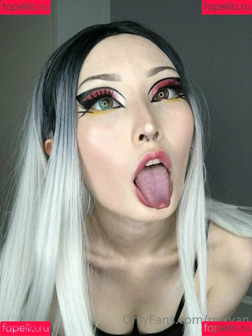 violet_williams Onlyfans Photo Gallery 