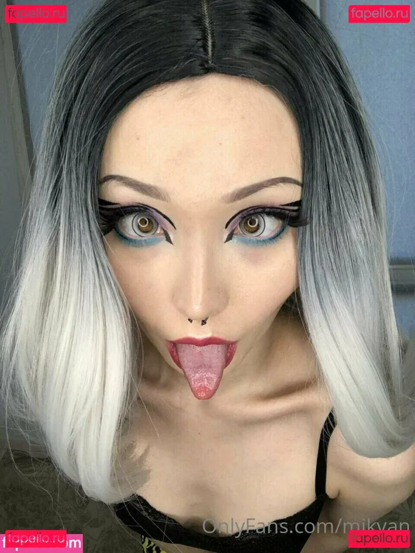 violet_williams Onlyfans Photo Gallery 