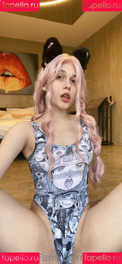 naaami Onlyfans Photo Gallery 