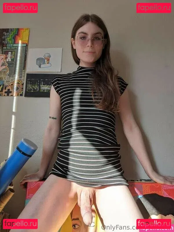 naaami Onlyfans Photo Gallery 