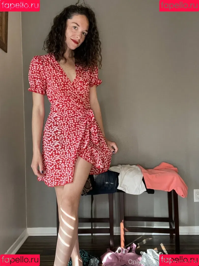 Emma Hall Onlyfans Photo Gallery 