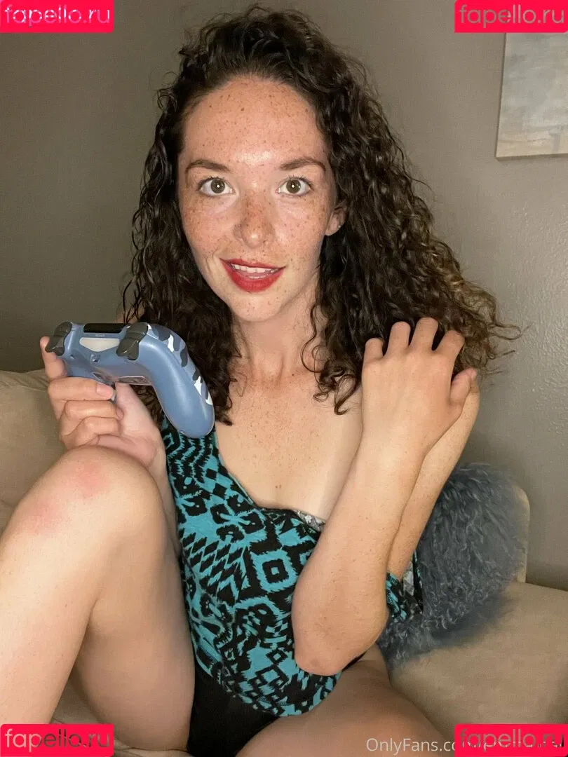Emma Hall Onlyfans Photo Gallery 