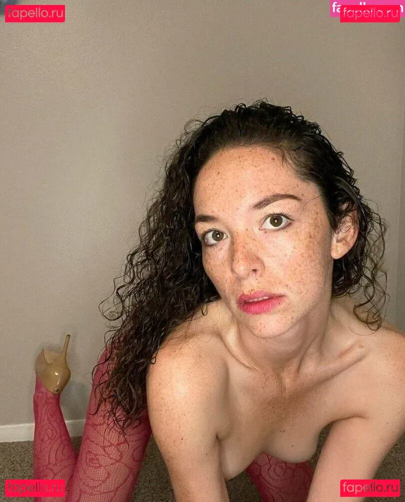 Emma Hall Onlyfans Photo Gallery 