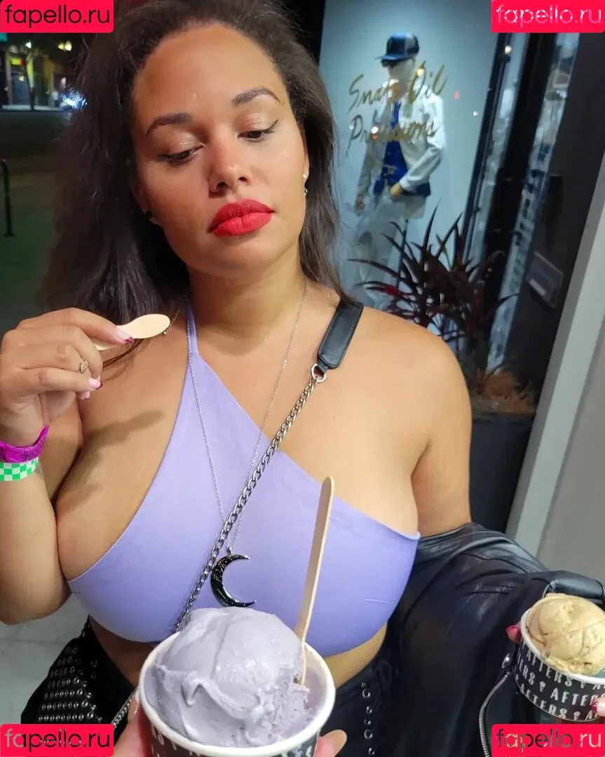 Sharlettewitch Onlyfans Photo Gallery 