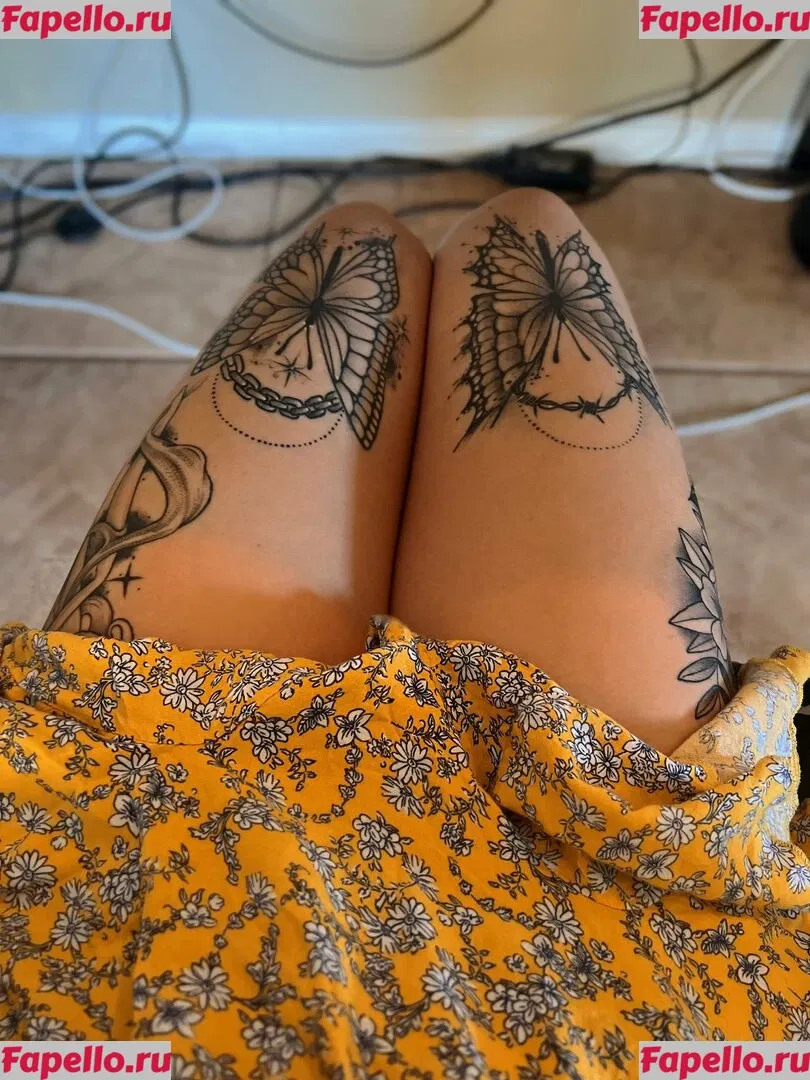 Allie Blossom Onlyfans Photo Gallery 