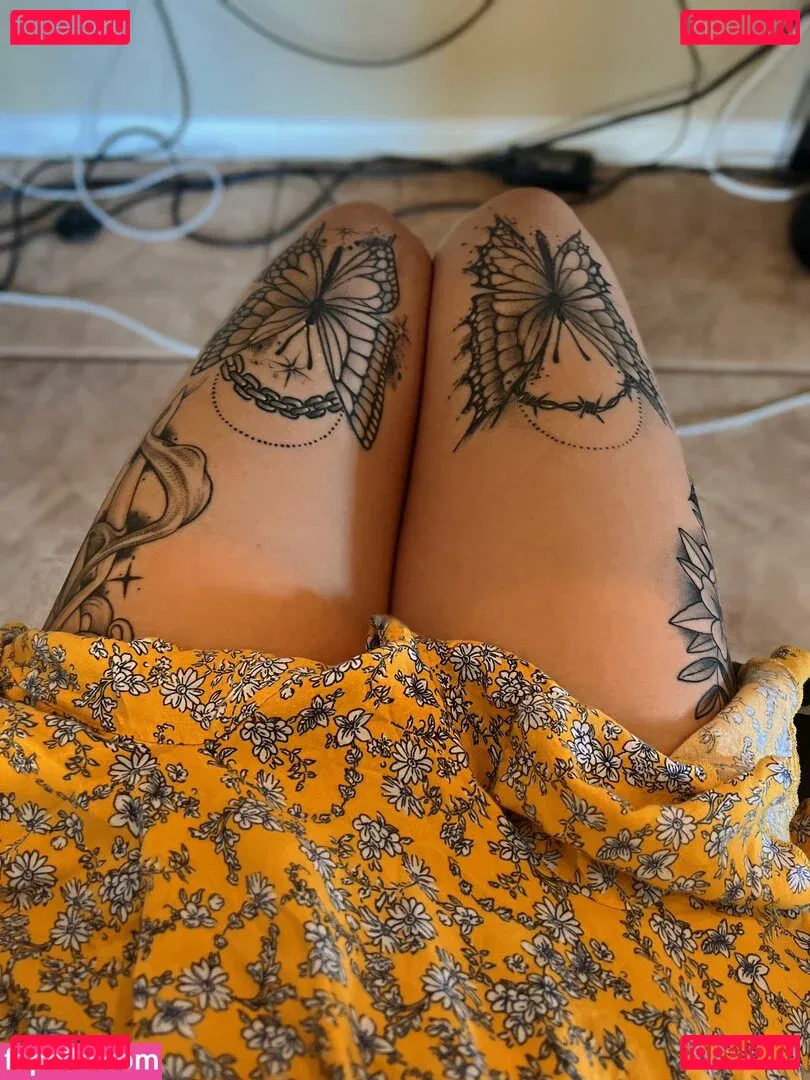 Allie Blossom Onlyfans Photo Gallery 