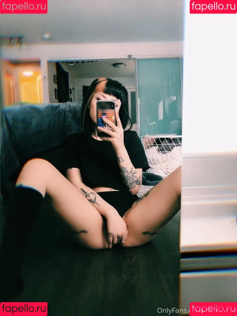 melamori Onlyfans Photo Gallery 
