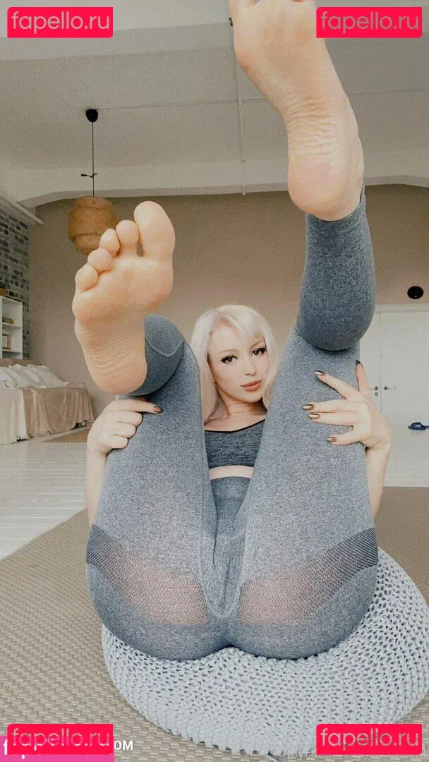 melamori Onlyfans Photo Gallery 