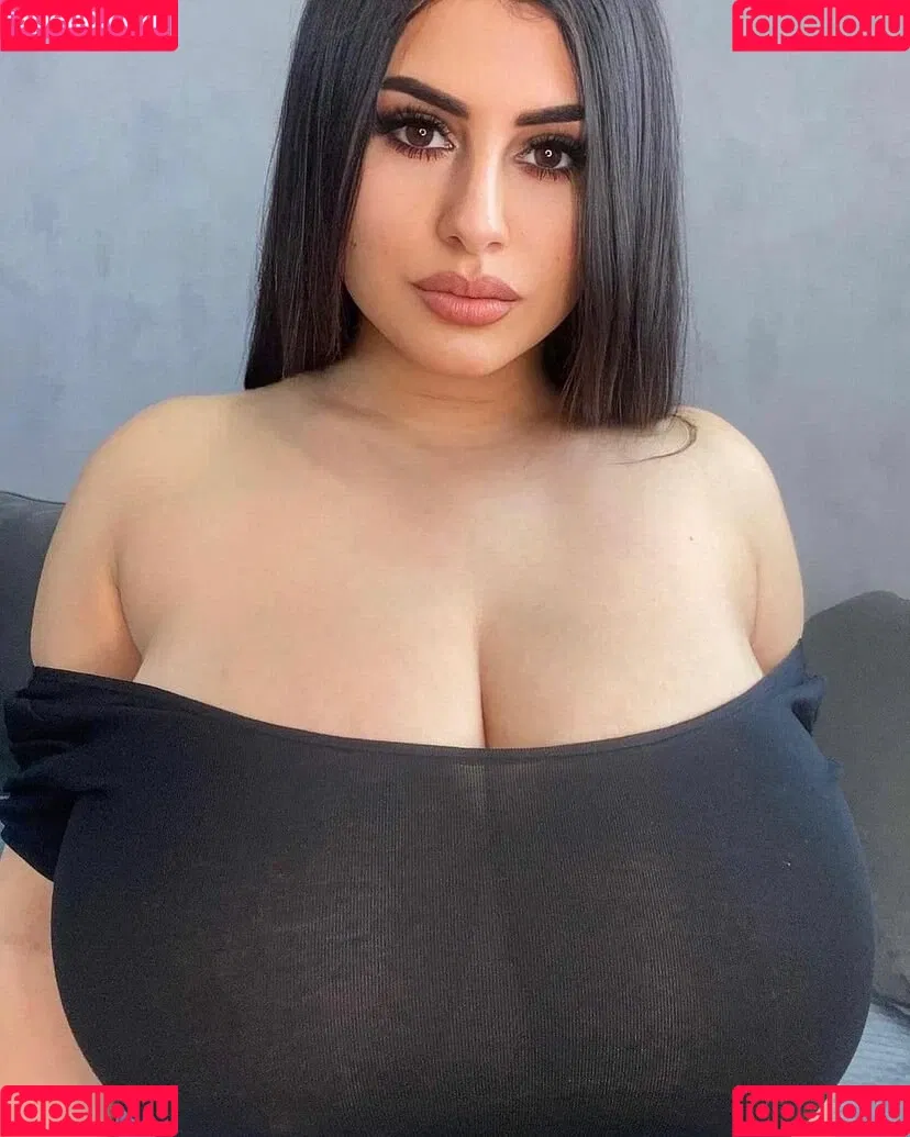 Rozzzywow Onlyfans Photo Gallery 