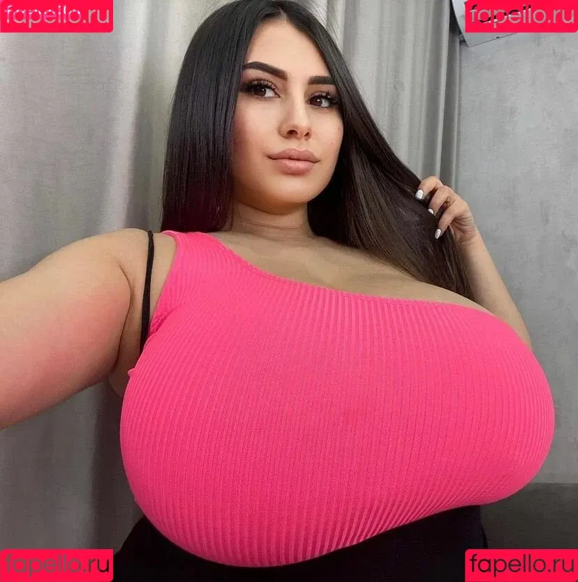 Rozzzywow Onlyfans Photo Gallery 