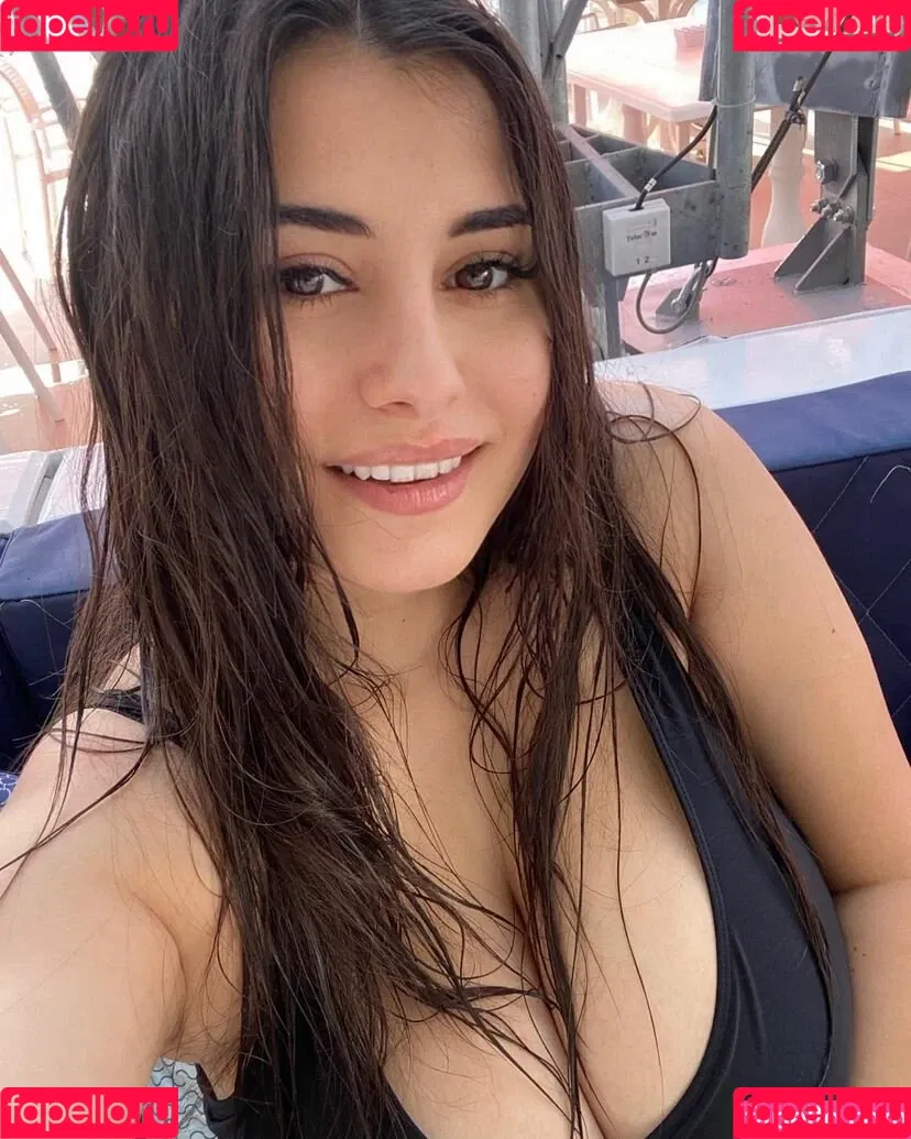 Rozzzywow Onlyfans Photo Gallery 