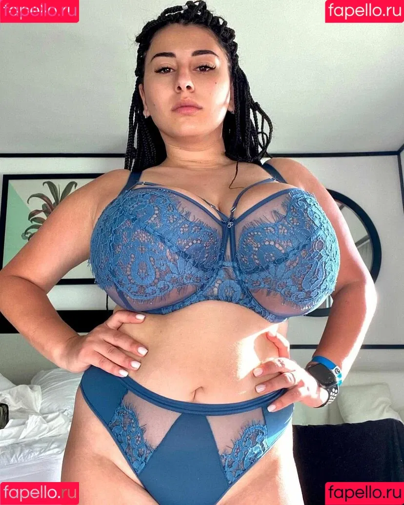 Rozzzywow Onlyfans Photo Gallery 