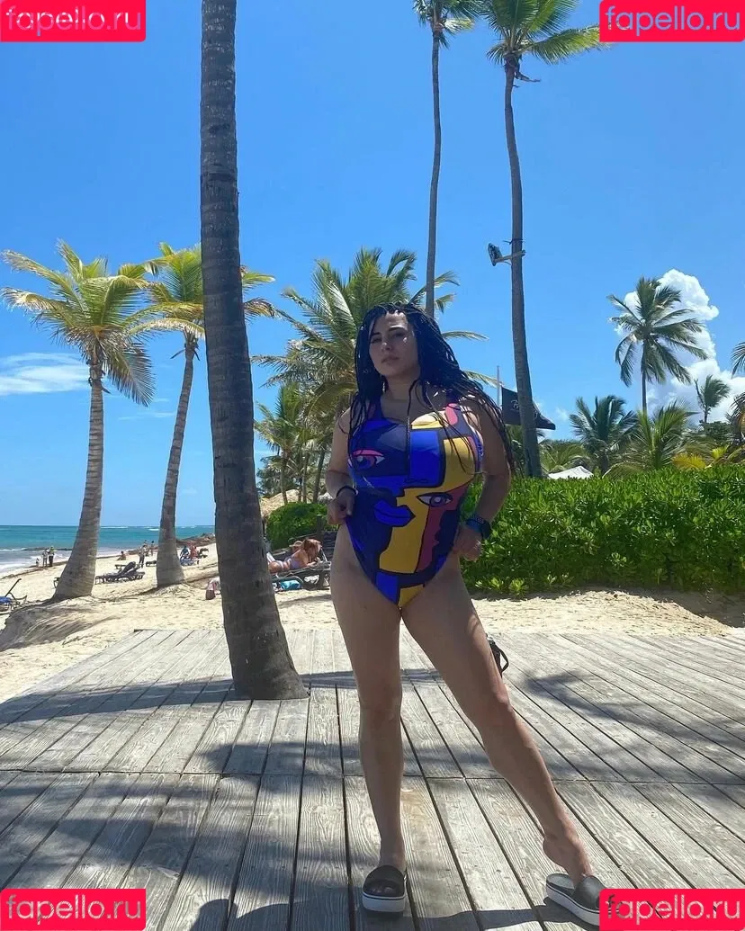 Rozzzywow Onlyfans Photo Gallery 