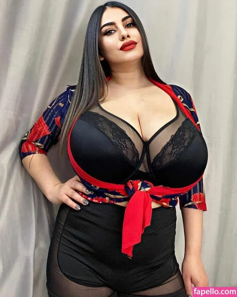 Rozzzywow Onlyfans Photo Gallery 