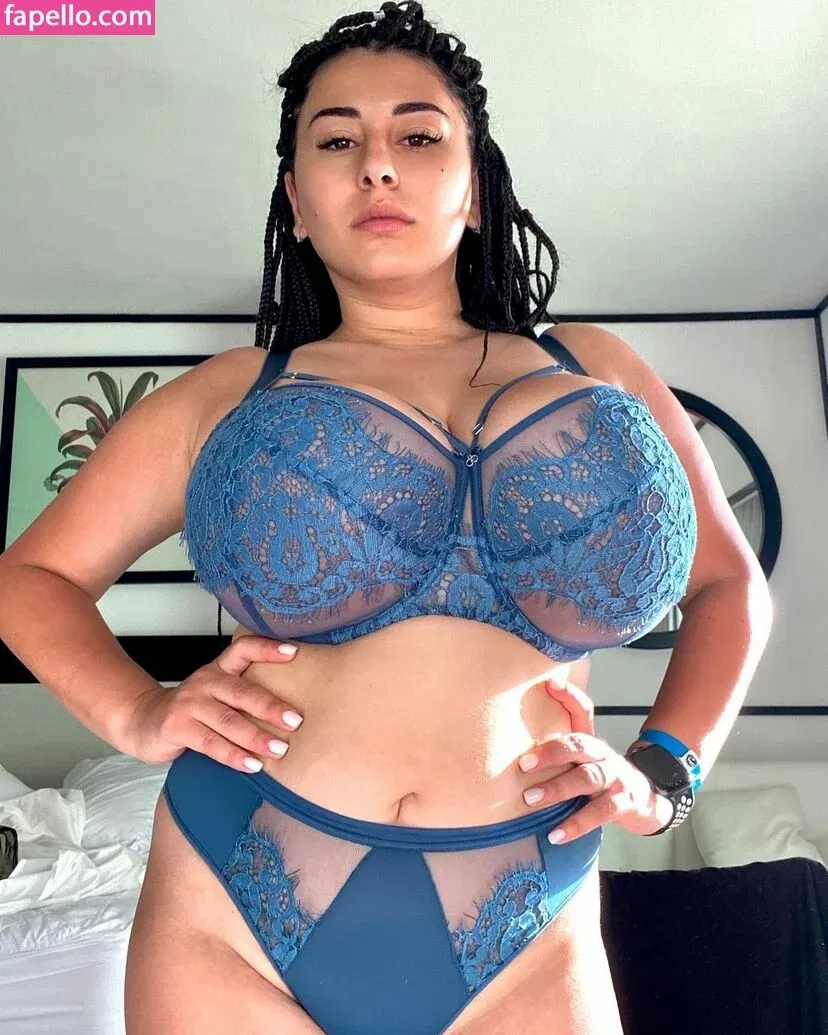 Rozzzywow Onlyfans Photo Gallery 