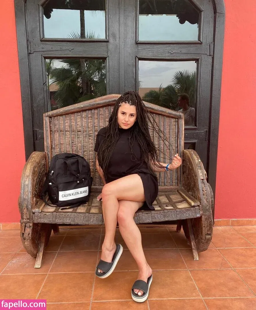 Rozzzywow Onlyfans Photo Gallery 