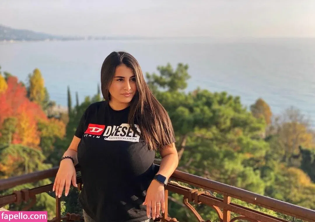 Rozzzywow Onlyfans Photo Gallery 