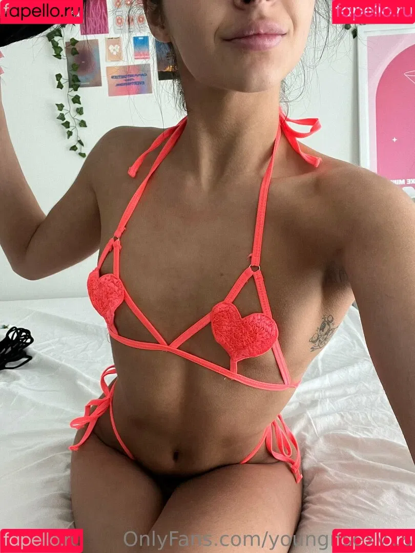 youngnsexy18 Onlyfans Photo Gallery 
