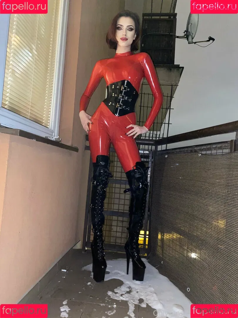 Lady Perse Onlyfans Photo Gallery 