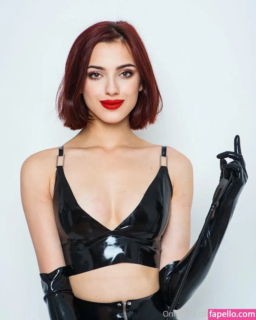 Lady Perse Onlyfans Photo Gallery 