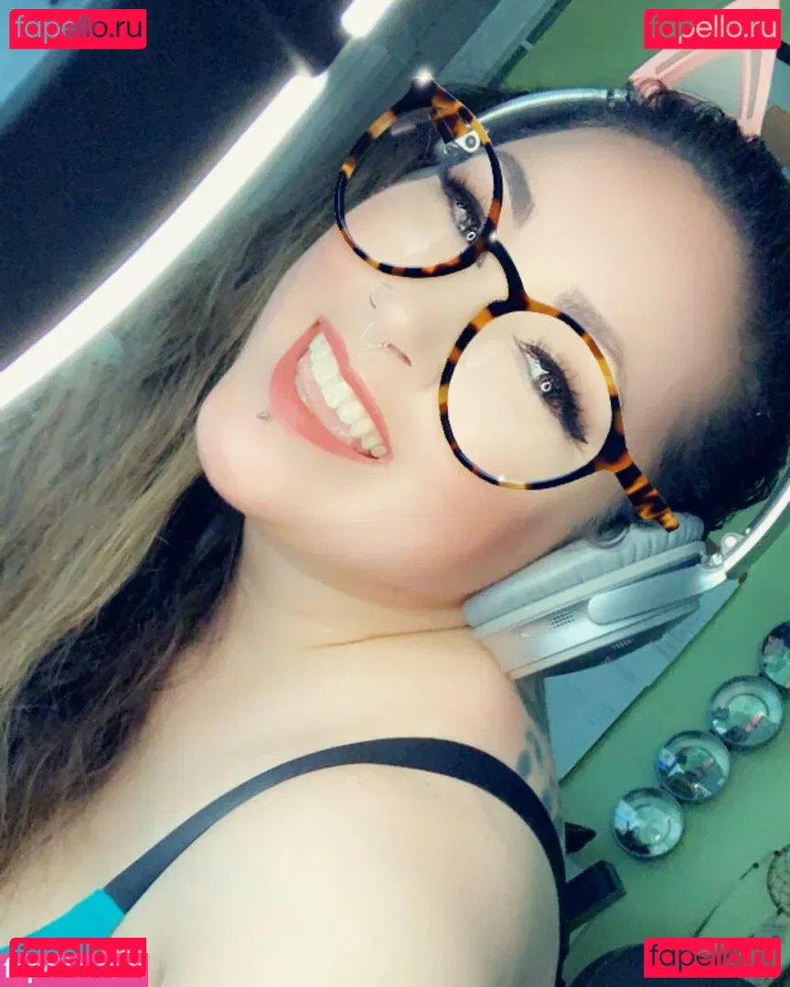 Penelope34J Onlyfans Photo Gallery 