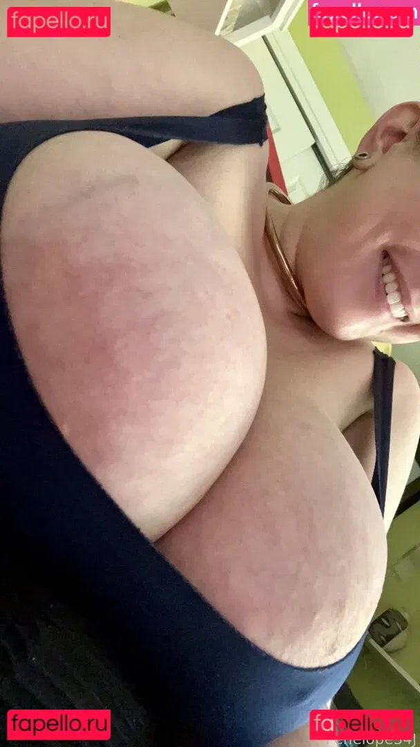 Penelope34J Onlyfans Photo Gallery 