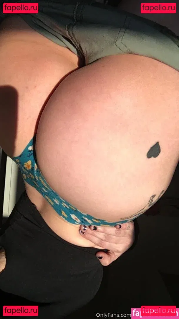 biigtiddygothbitch Onlyfans Photo Gallery 