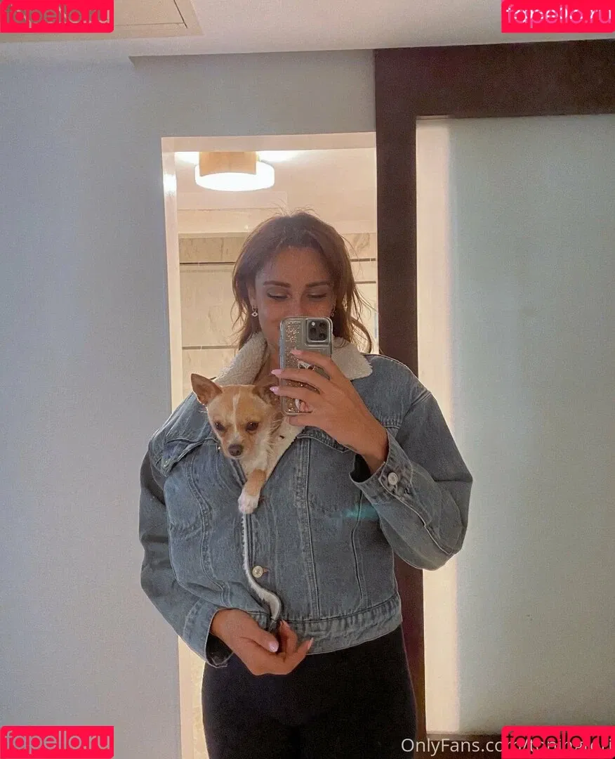 toningtori Onlyfans Photo Gallery 