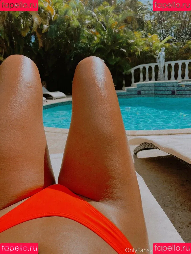 toningtori Onlyfans Photo Gallery 