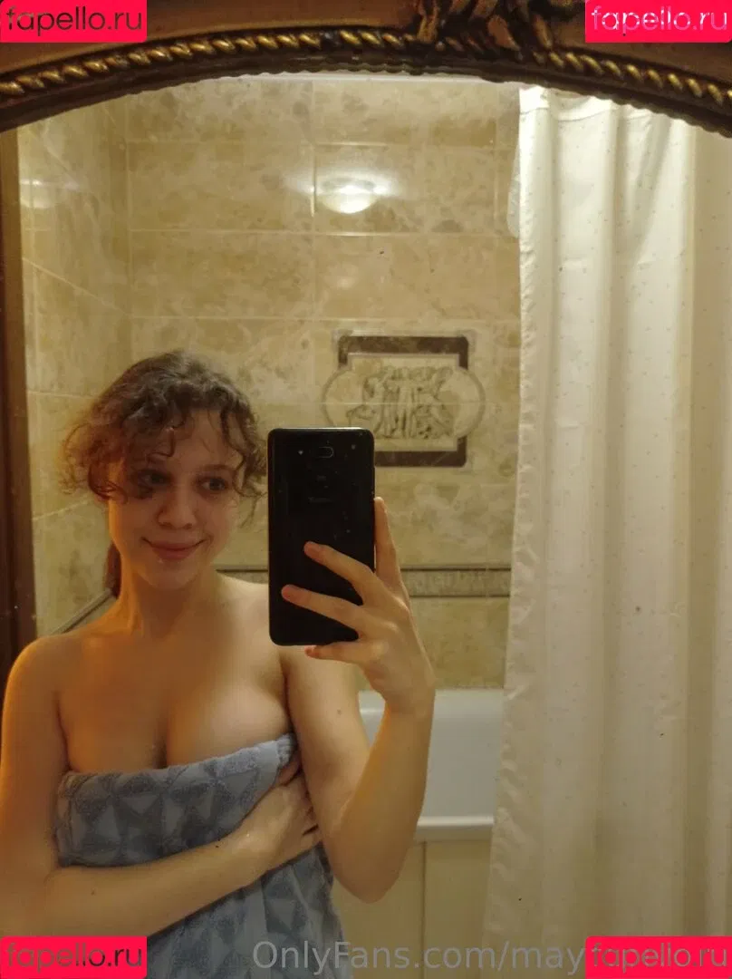 maycurlygirl Onlyfans Photo Gallery 
