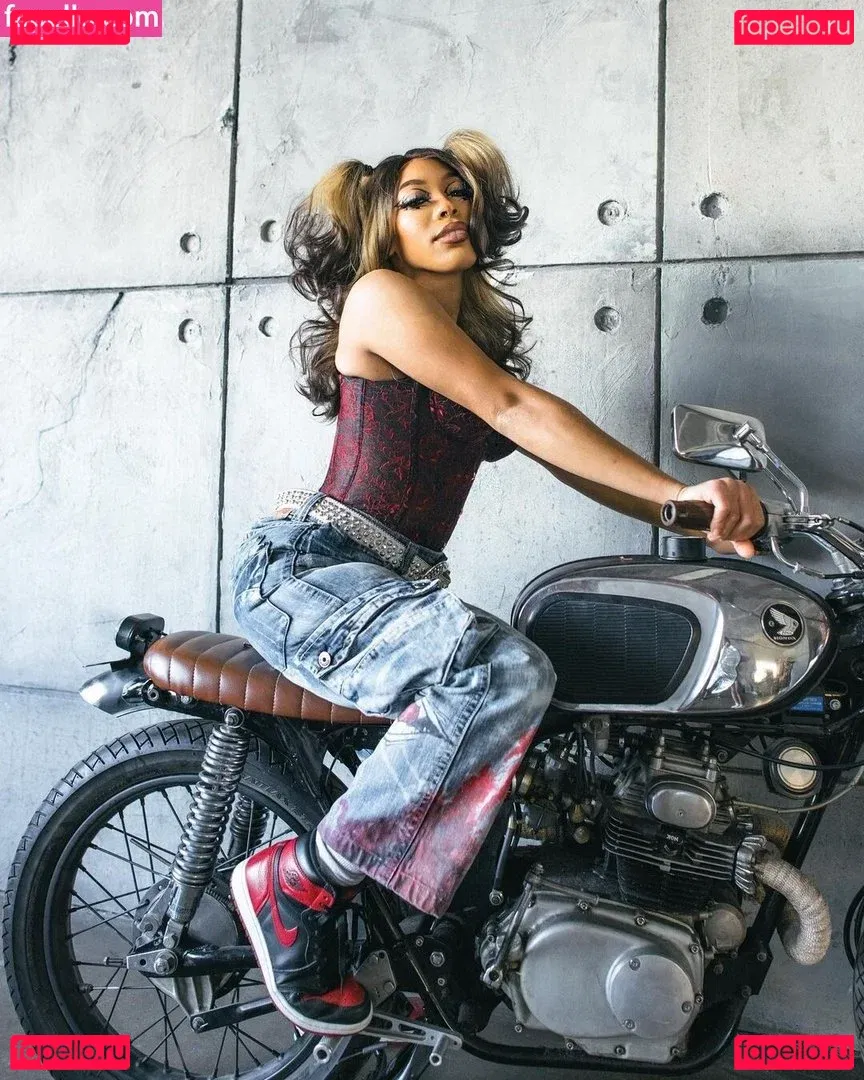 Kiera Please Onlyfans Photo Gallery 