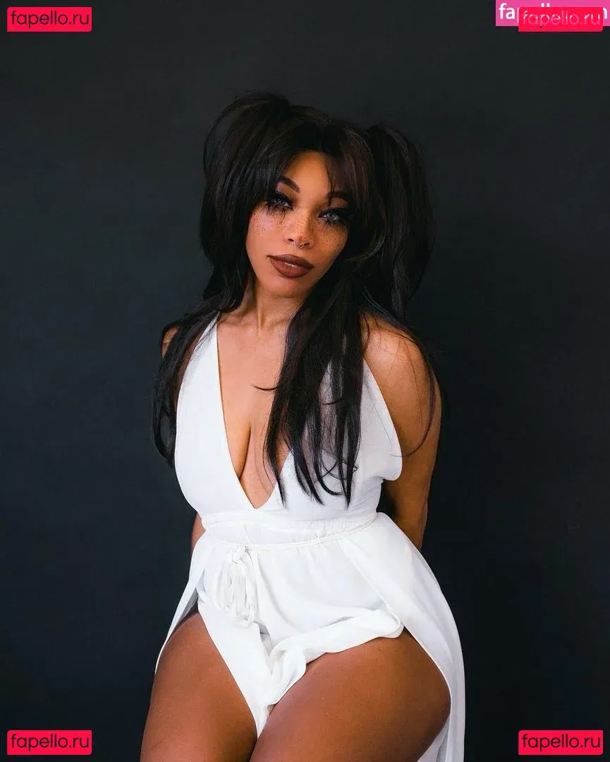 Kiera Please Onlyfans Photo Gallery 