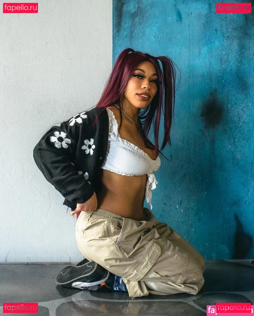 Kiera Please Onlyfans Photo Gallery 