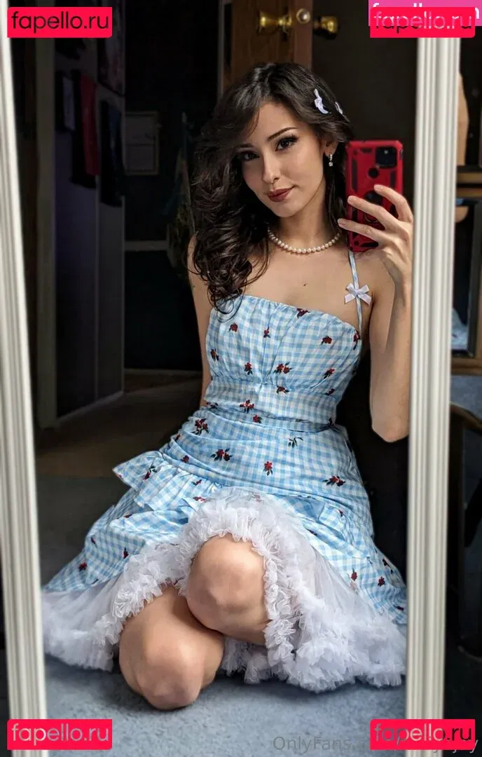 RevolutionarySyrup99 Onlyfans Photo Gallery 