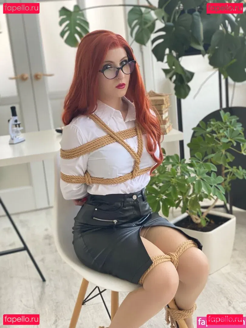 Roxolana Onlyfans Photo Gallery 