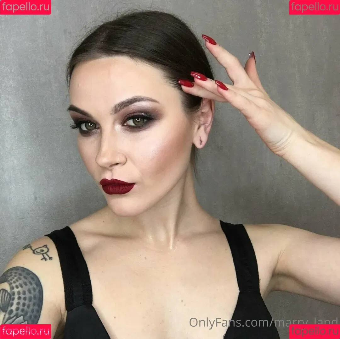 marry_land Onlyfans Photo Gallery 