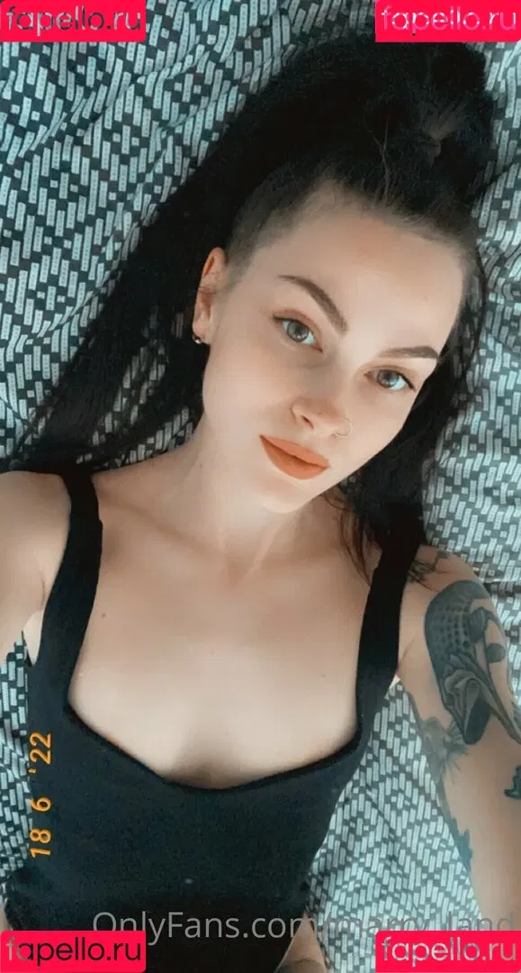 marry_land Onlyfans Photo Gallery 