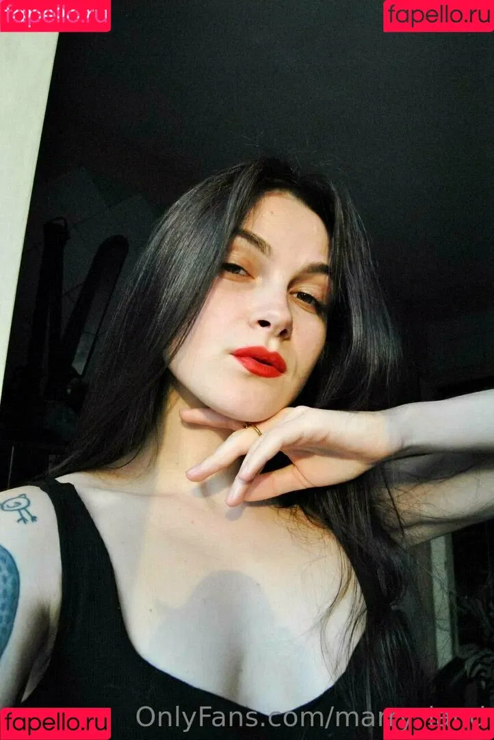 marry_land Onlyfans Photo Gallery 