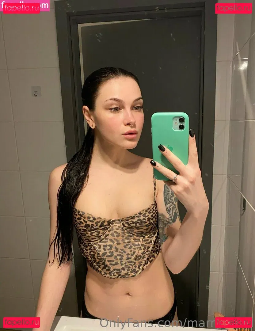 marry_land Onlyfans Photo Gallery 