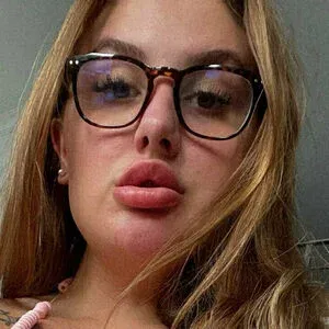 baddie_girlll Onlyfans Photo Gallery 