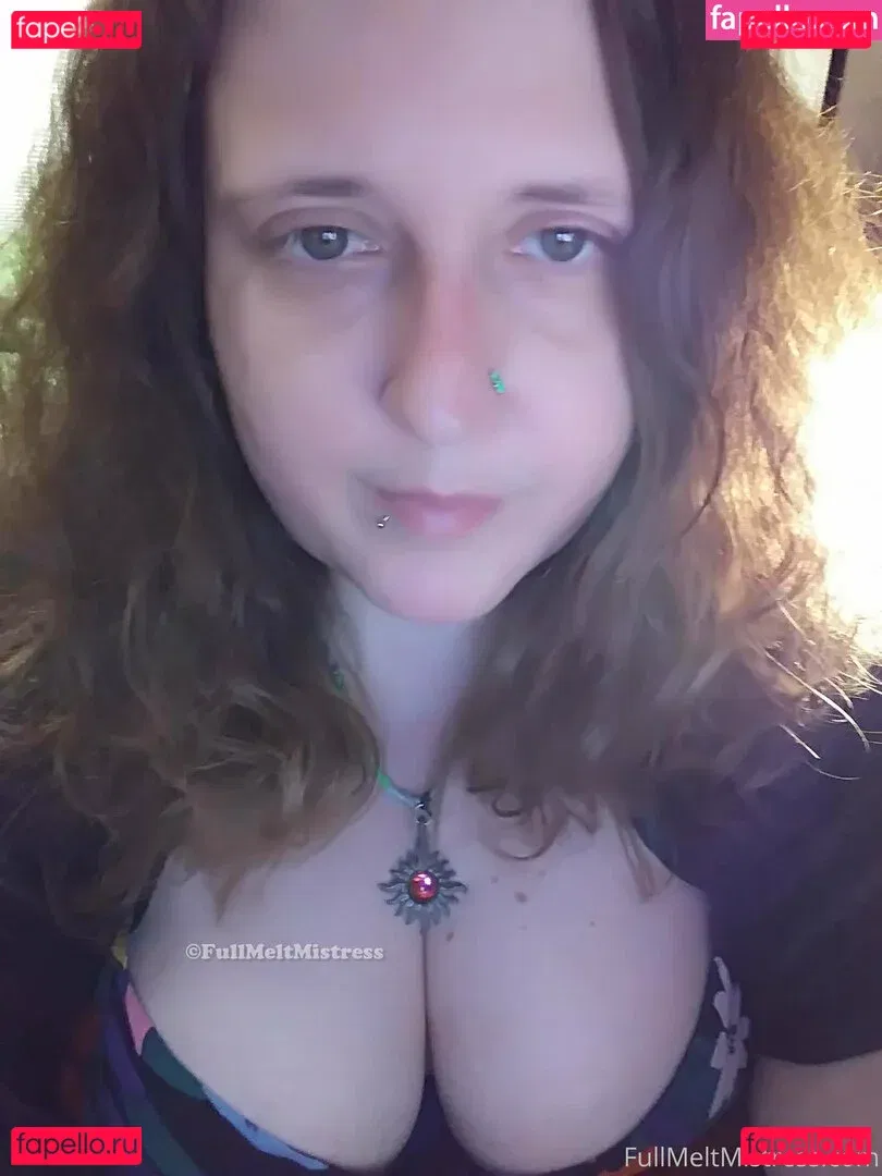 fullmeltmistress Onlyfans Photo Gallery 