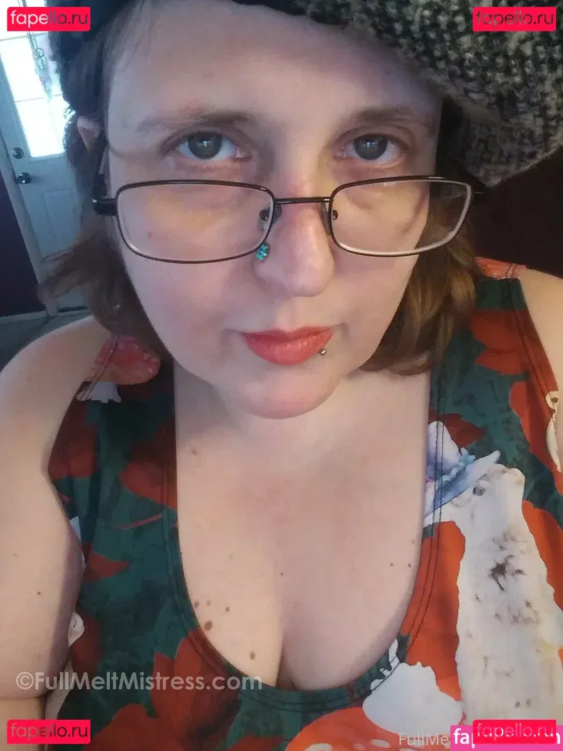 fullmeltmistress Onlyfans Photo Gallery 