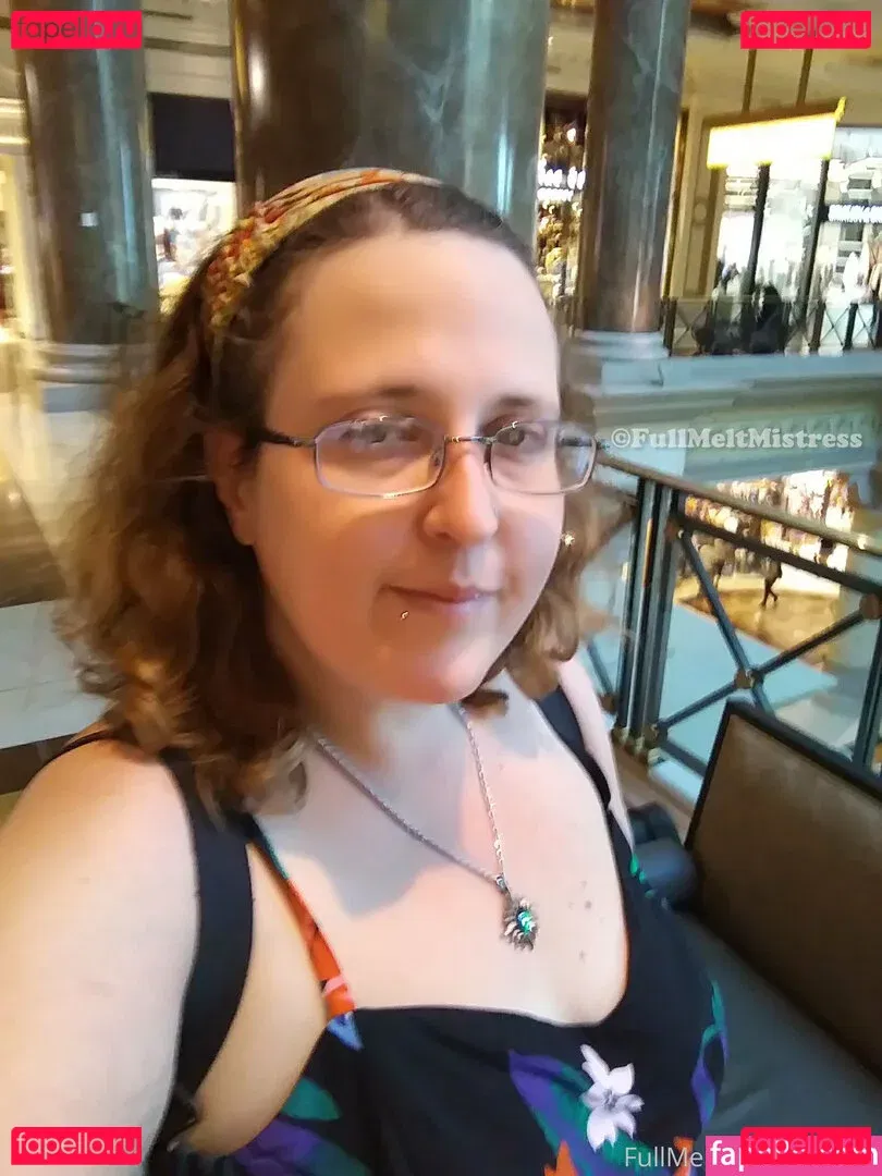 fullmeltmistress Onlyfans Photo Gallery 