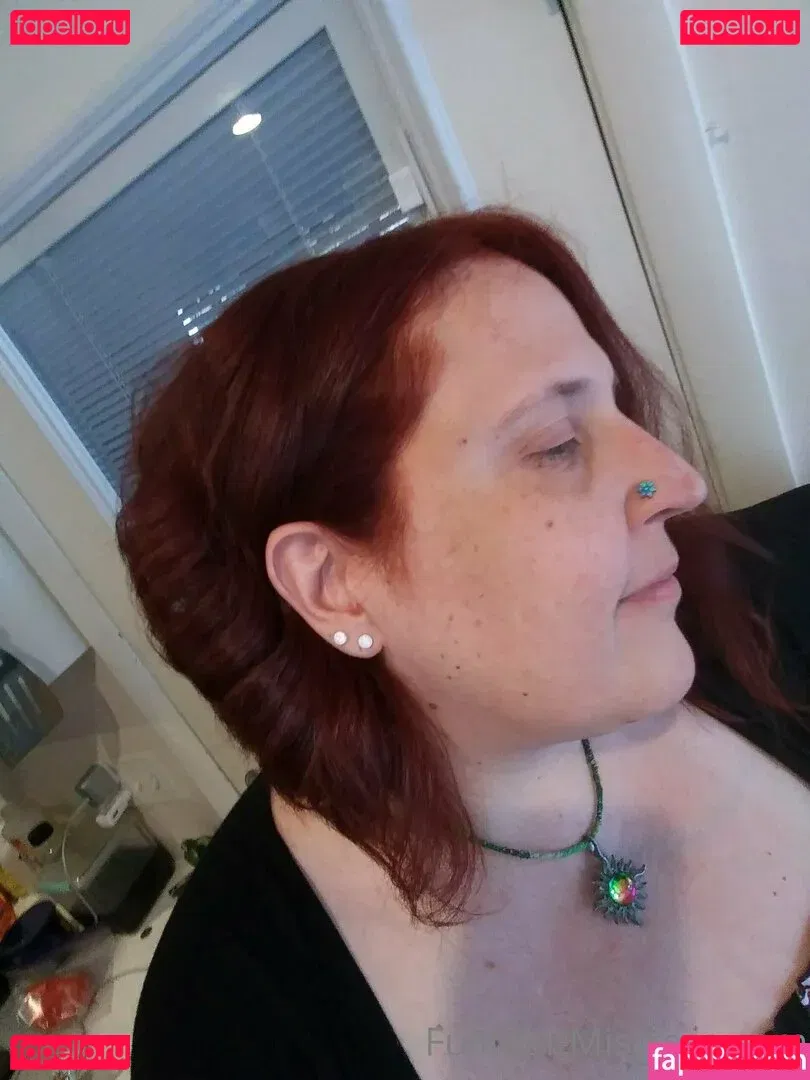 fullmeltmistress Onlyfans Photo Gallery 