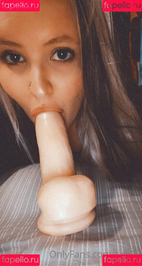 t_w62 Onlyfans Photo Gallery 