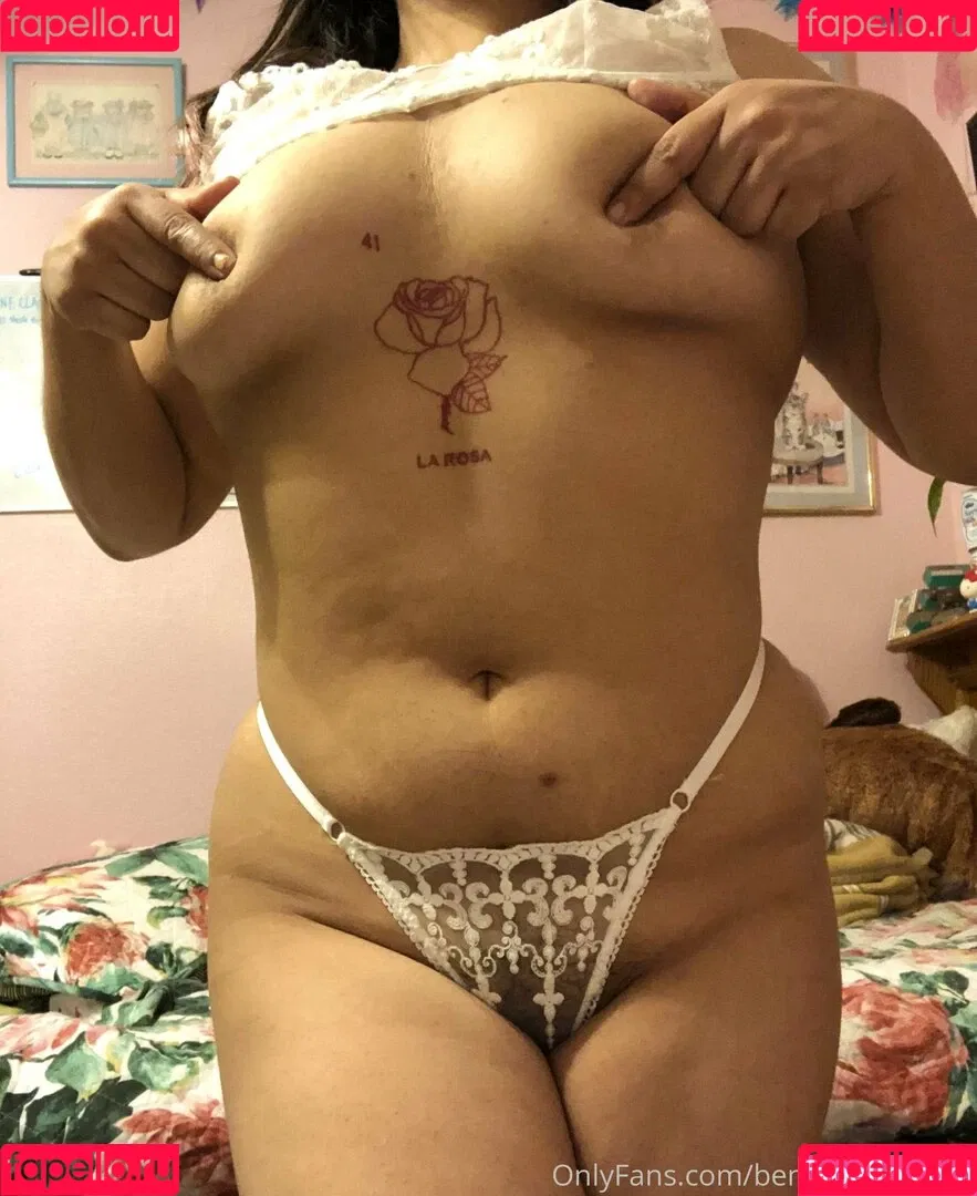 benadryldreams Onlyfans Photo Gallery 