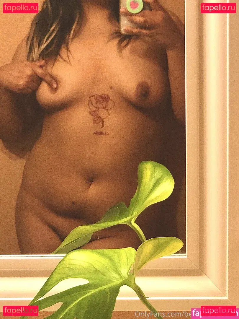 benadryldreams Onlyfans Photo Gallery 